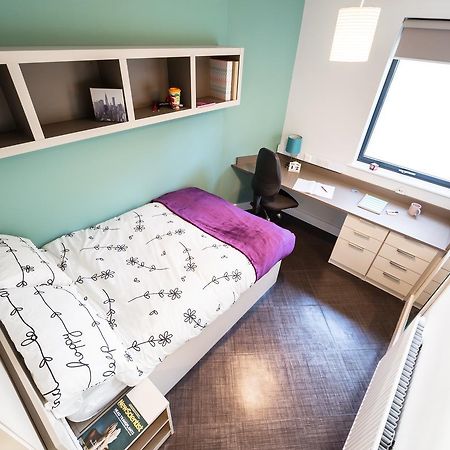 Pure Citystay Twerton Mill Бат Екстер'єр фото